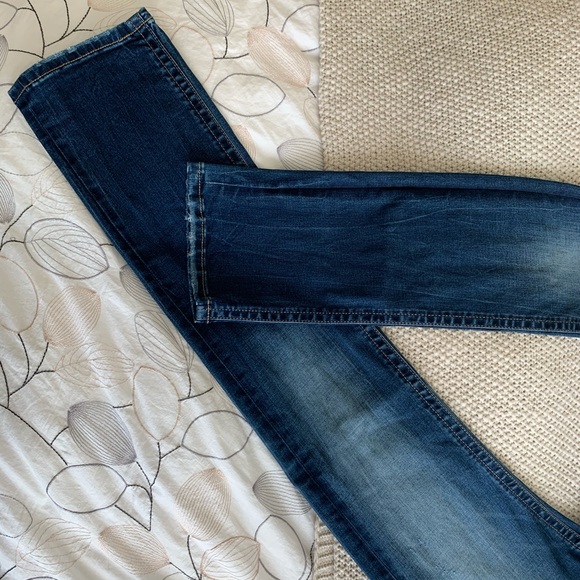 BKE Stella Straight Leg Jeans - Picture 4 of 4